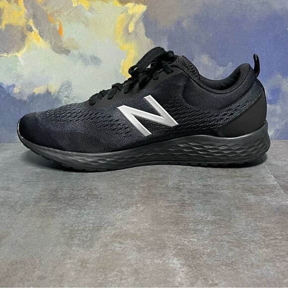 New Balance Fresh Foam Arishi V3 Women's Black Running Shoes Size 11B - Picture 12 of 16